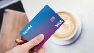 revolut quees