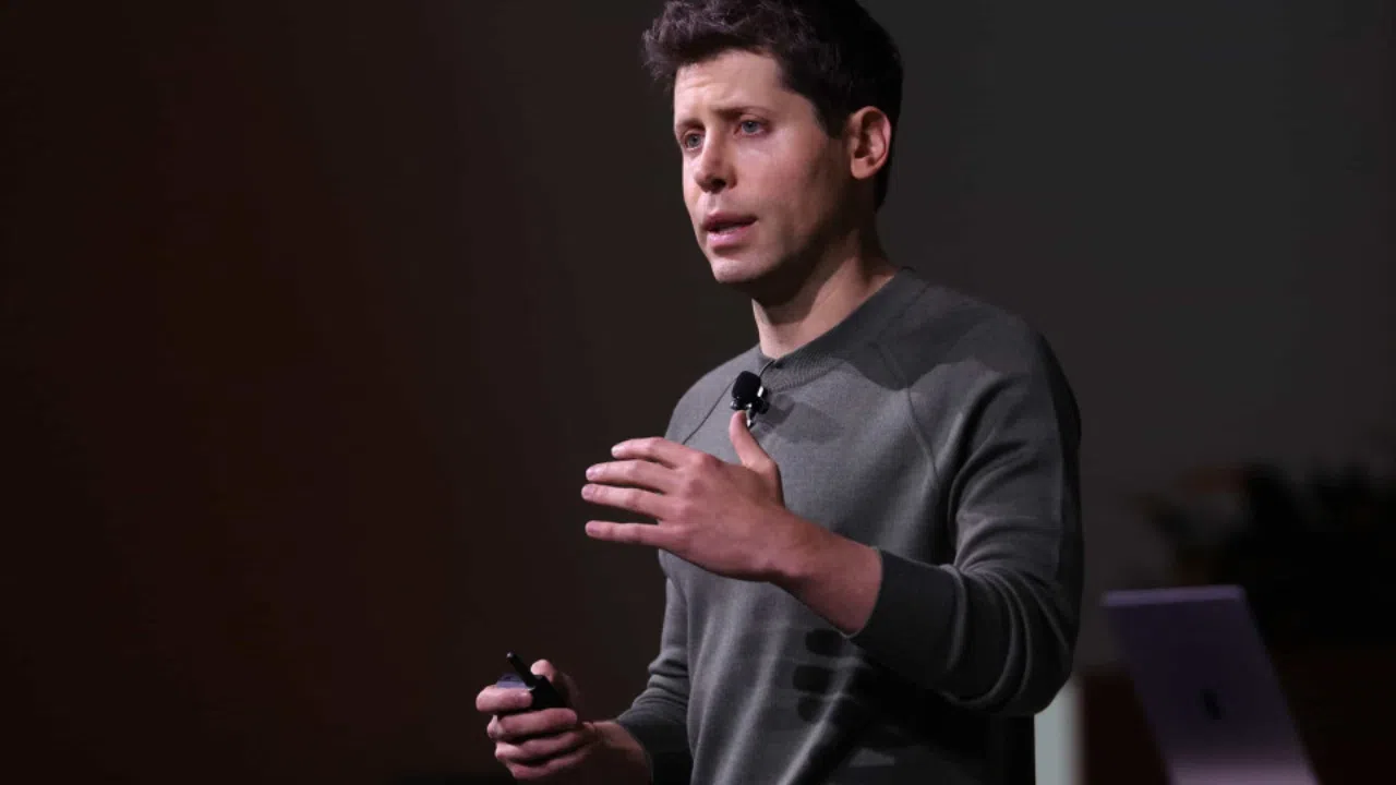 Sam Altman Podría Volver como CEO de OpenAI: Cambios Clave en la Dirección