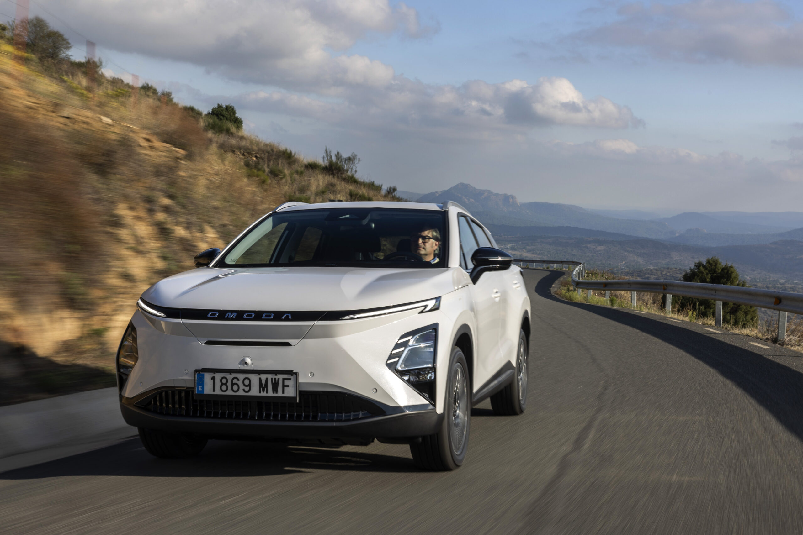 OMODA 5 EV: carga automática con Waylet y Repsol