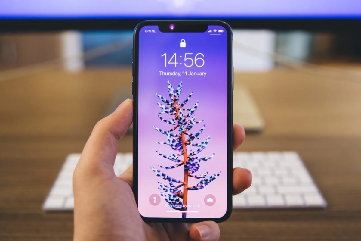 0E71725E-EA9D-4D3A-AFEF-4E3D5D0E81AA